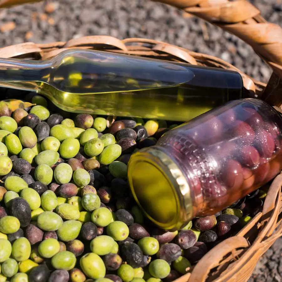 Olive Juice Cures Muscle Cramps Like Magic The People s Pharmacy